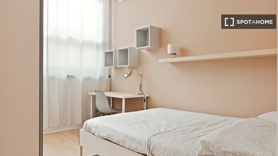 Double room Milan, 6 beds, 142m² — photo 9