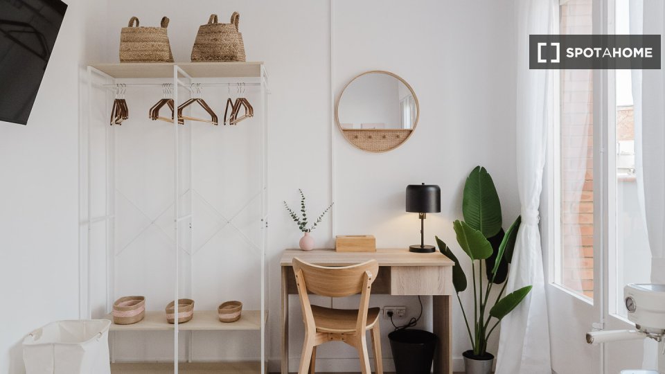 Double room Barcelona, 8 beds, 220m² — photo 22
