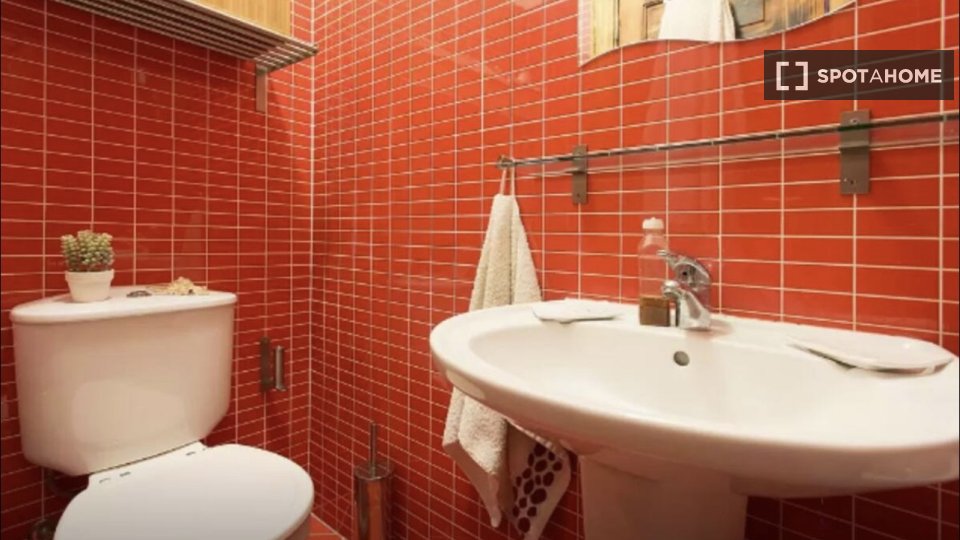 Apartment Lisbon, 1 bed — photo 9