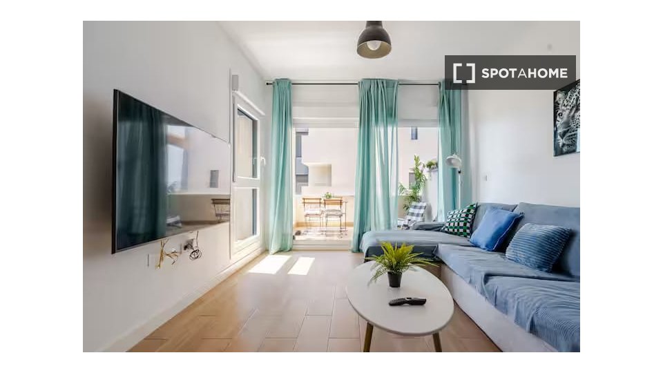 Apartment Almeria, 3 beds — photo 19
