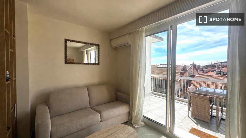 Apartment Nice, 1 bed, 31m² — photo 10