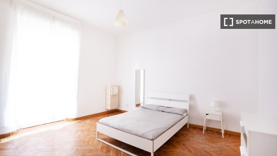 Double room Milan, 7 beds, 178m² — photo 9