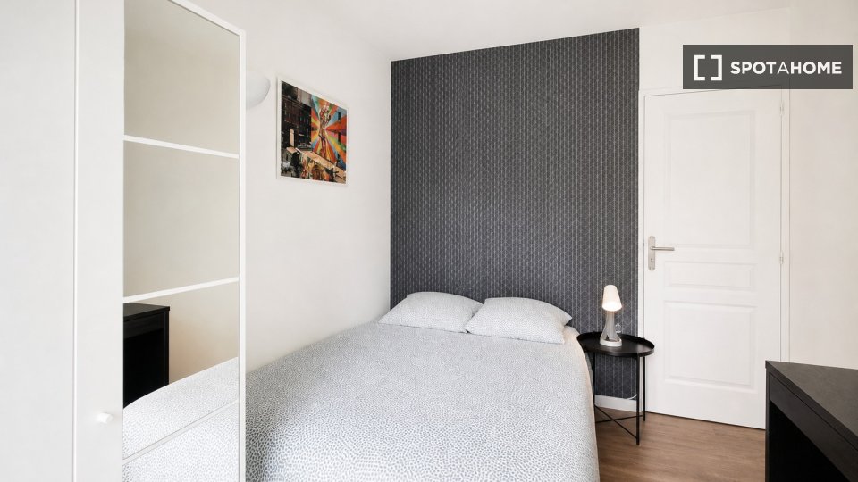 Chambre double Paris, 5 chambres — photo 26