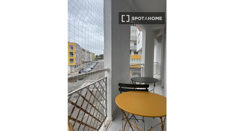 Double room Lisbon, 14 beds — photo 5