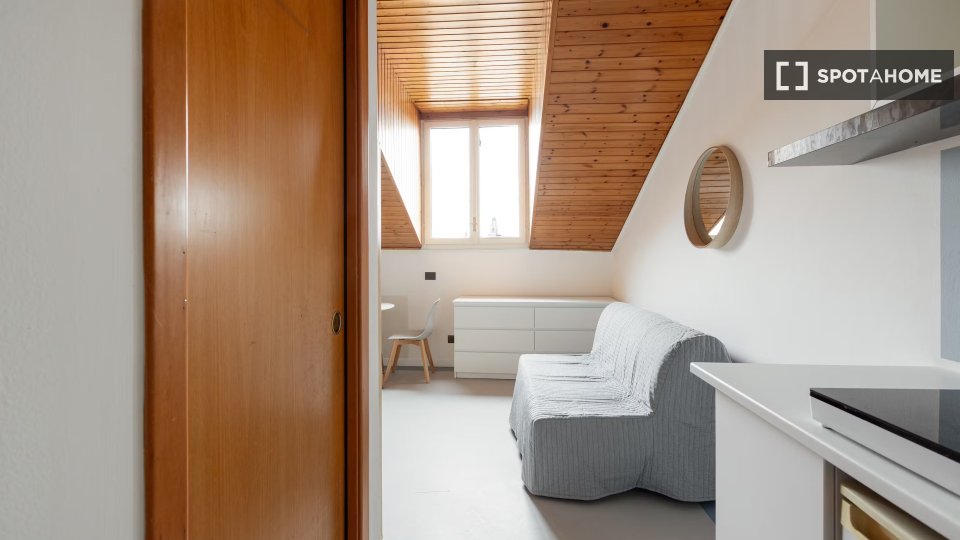 Apartment mono Milan — photo 14