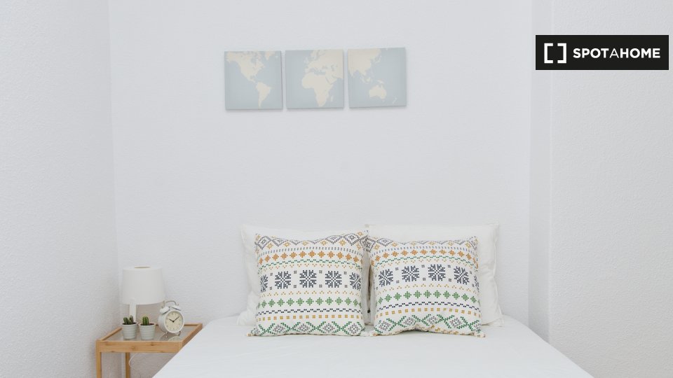 Double room Madrid, 6 beds — photo 16