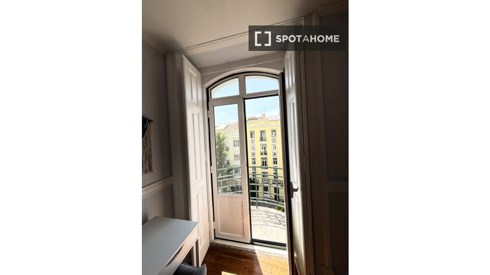 Double room Lisbon, 8 beds — photo 9