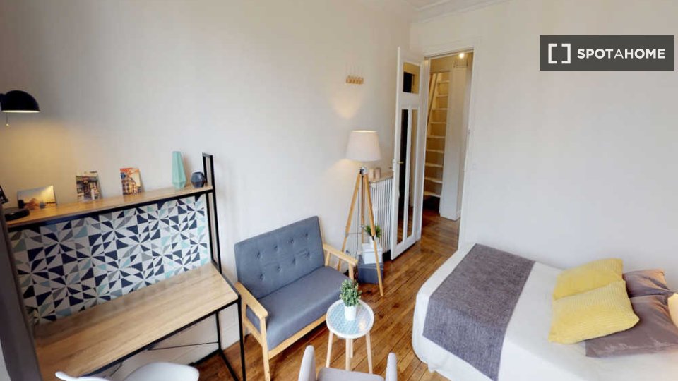 Double room Paris, 5 beds, 120m² — photo 22
