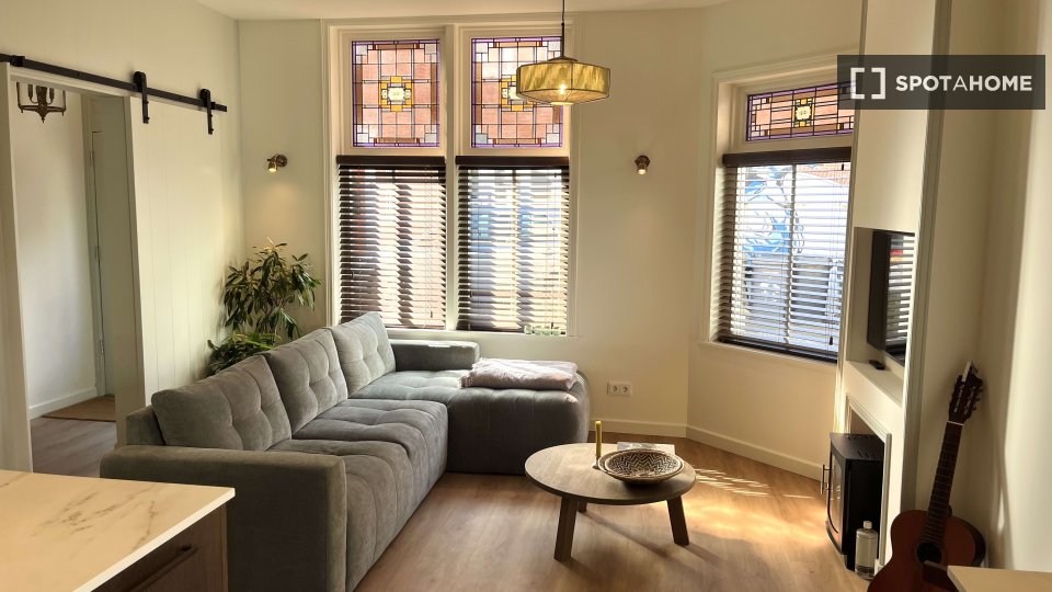 Apartment Amsterdam, 2 beds, 100m² — photo 1