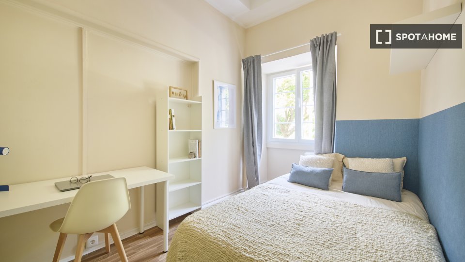 Double room Lisbon, 12 beds — photo 5
