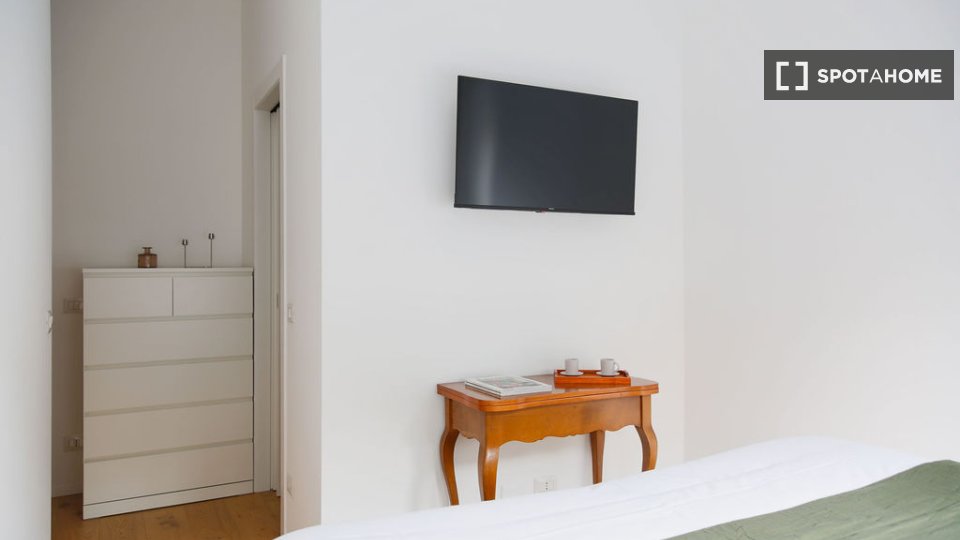 Apartment Milan, 1 bed, 57m² — photo 10