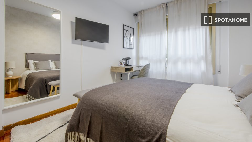 Double room Madrid, 7 beds — photo 1