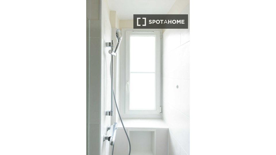 Apartment Paris, 1 bed, 37m² — photo 13