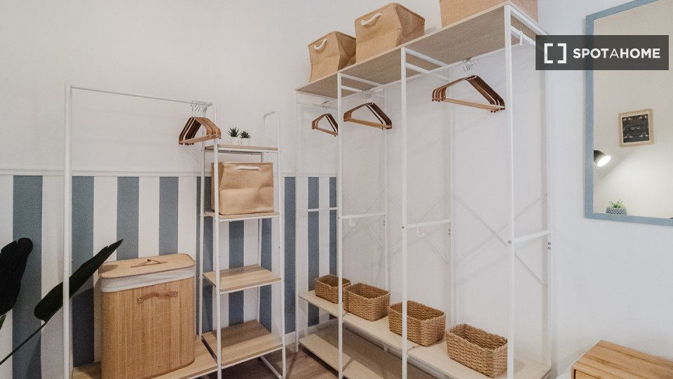 Double room Barcelona, 8 beds, 220m² — photo 22