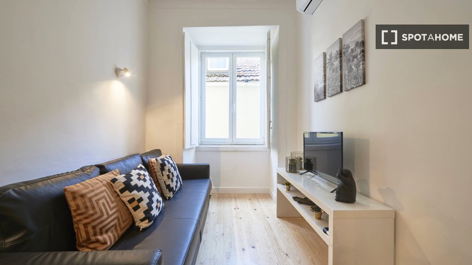 Apartment Lisbon, 3 beds — photo 6