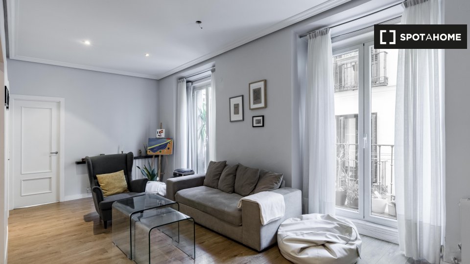 Apartment Madrid, 2 beds, 90m² — photo 1