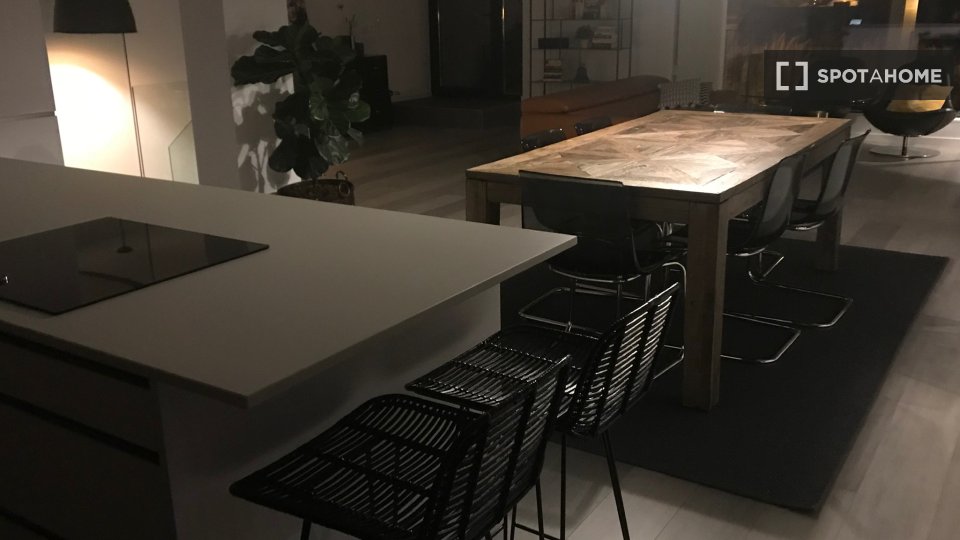 Apartment Bilbao, 3 beds, 140m² — photo 17