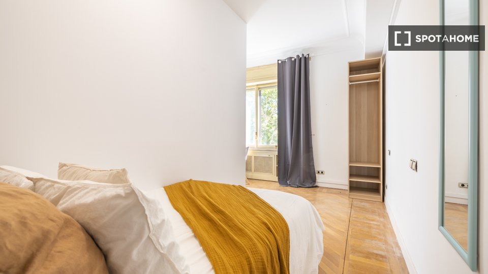 Chambre double Madrid, 18 chambres — photo 36