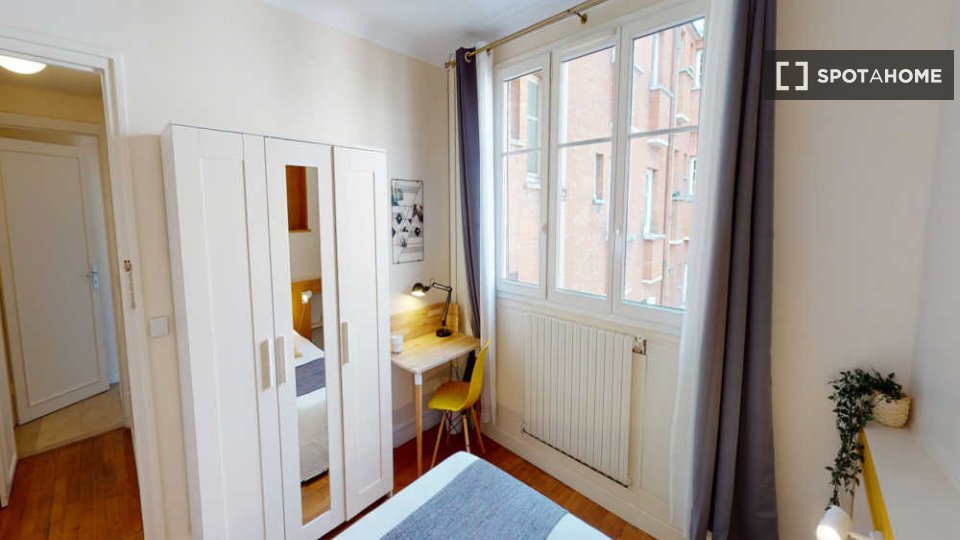 Double room Paris, 5 beds, 110m² — photo 16