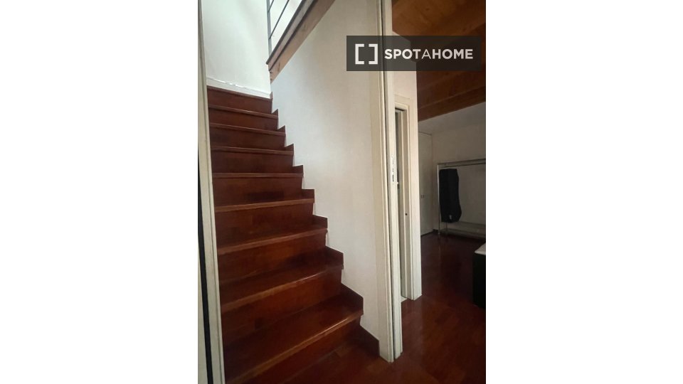 Appartamento Milano, 1 camera, 105m² — foto 9