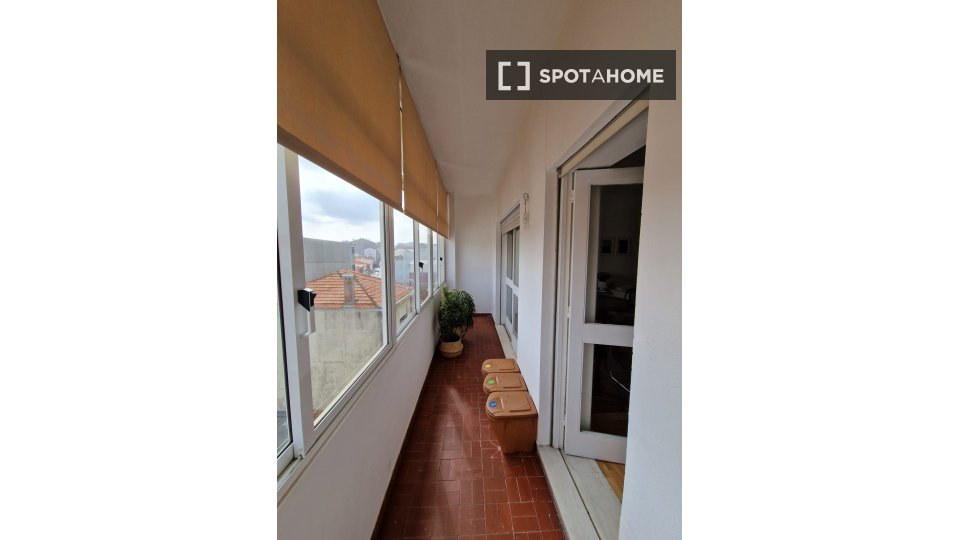 Apartment Porto, 2 beds, 98m² — photo 6