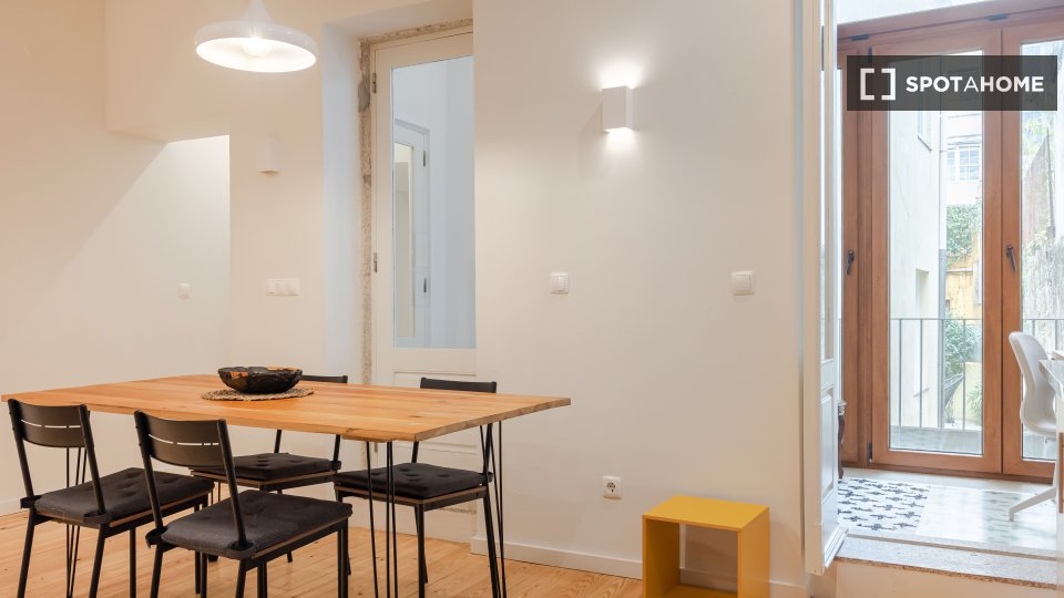 Apartment Porto, 1 bed, 60m² — photo 38