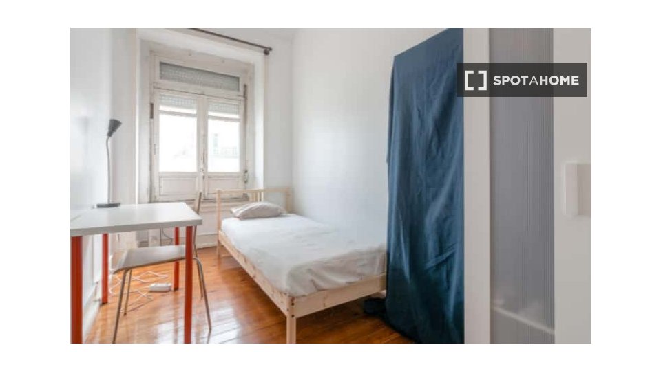 Double room Lisbon, 7 beds — photo 44
