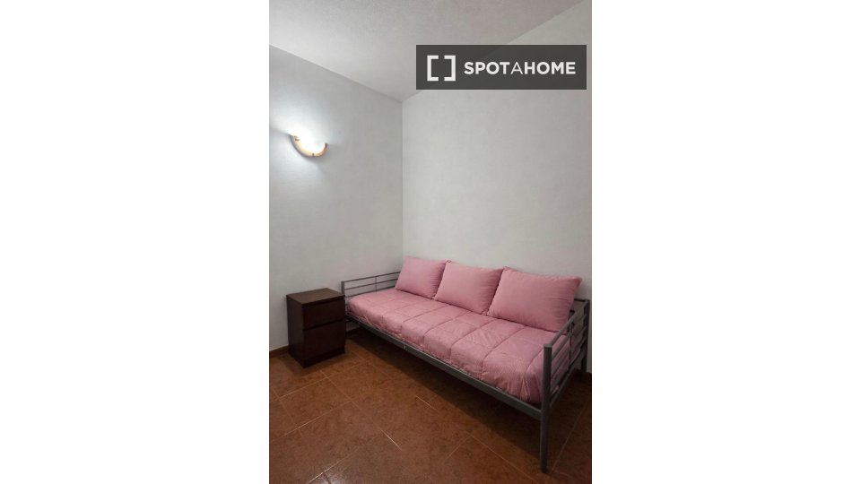 Apartment Santa_Cruz_De_Tenerife, 2 beds, 83m² — photo 5
