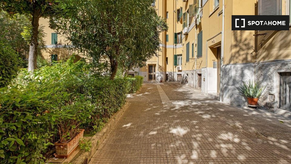 Apartment Rome, 2 beds — photo 5