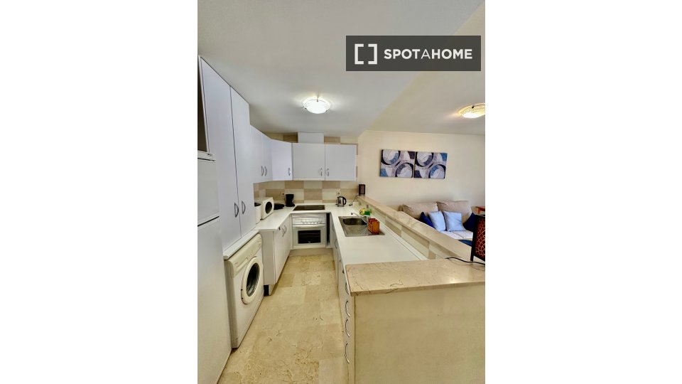 Apartamento en alquiler en Torremolinos, Málaga