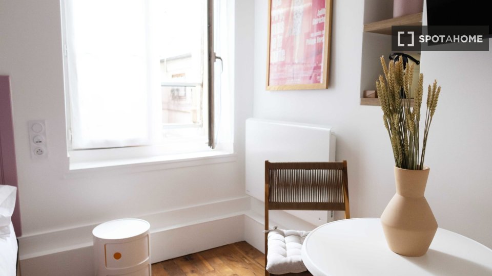 Apartment mono Paris, 16m² — photo 2