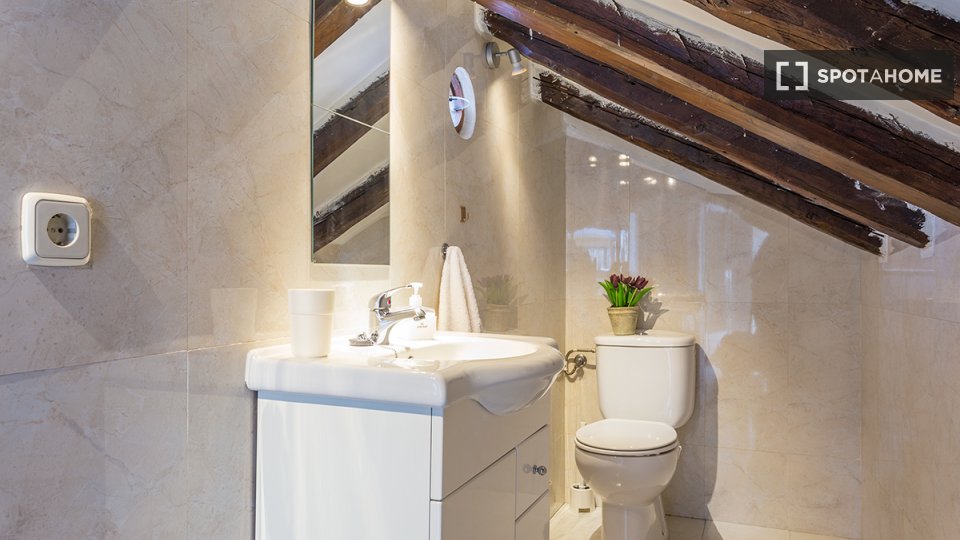 Apartment mono Madrid, 35m² — photo 1