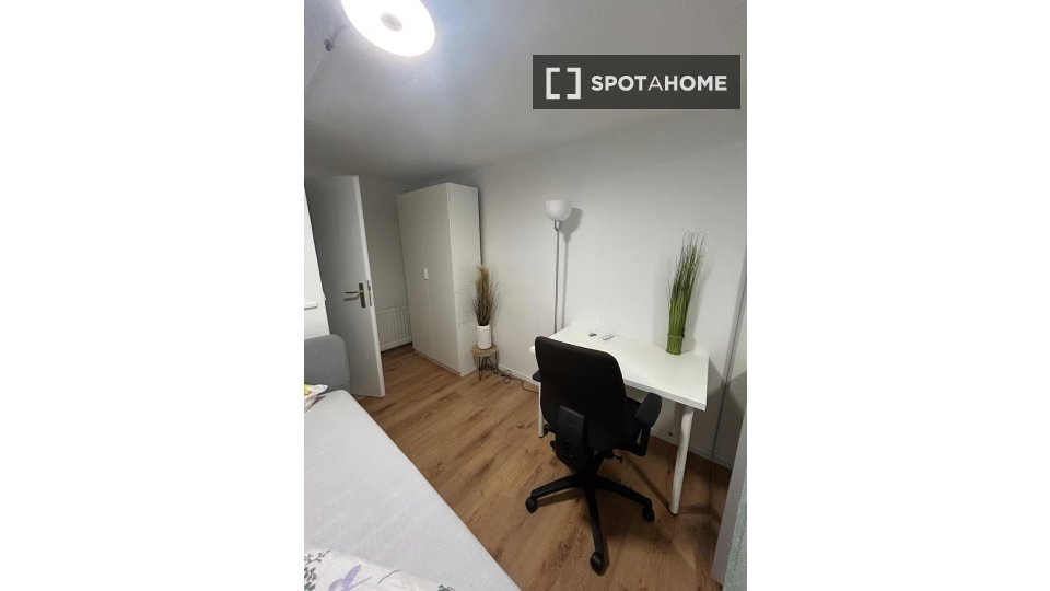 Double room Munich, 7 beds — photo 2