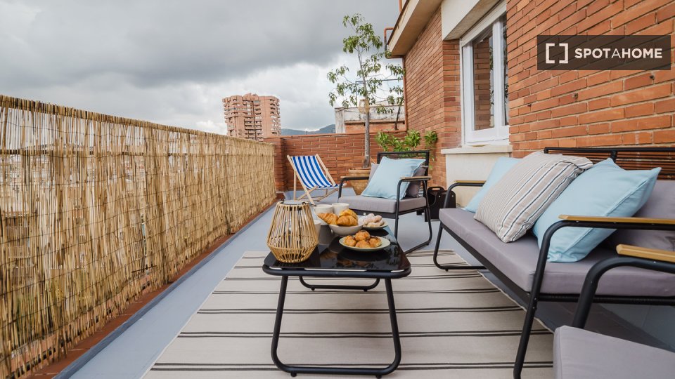 Double room Barcelona, 8 beds, 220m² — photo 44