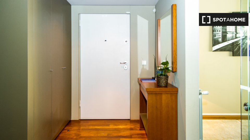 Apartment Porto, 3 beds, 100m² — photo 17