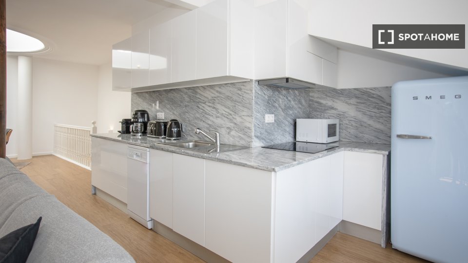 Apartment Porto, 4 beds, 140m² — photo 16