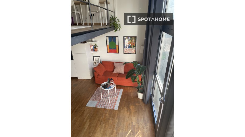 Monolocale in affitto a San Cristoforo, Milano - en Milán