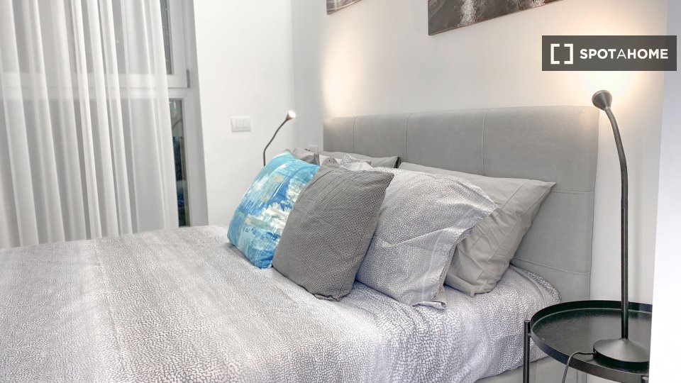 Apartment Milan, 1 bed, 45m² — photo 1