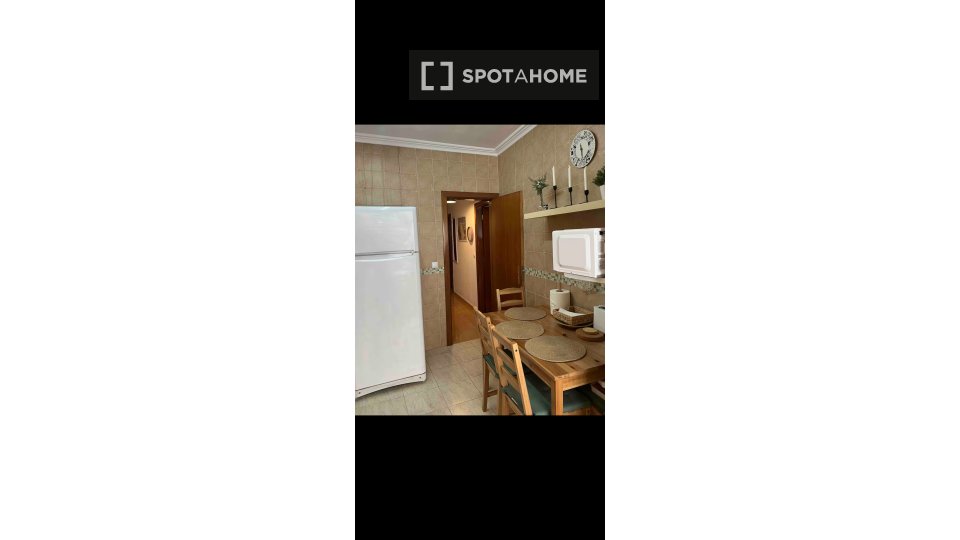 Double room Lisbon, 4 beds — photo 3