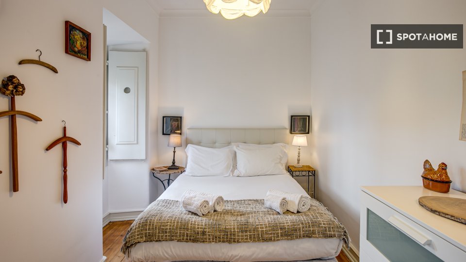 Apartment Lisbon, 2 beds — photo 20