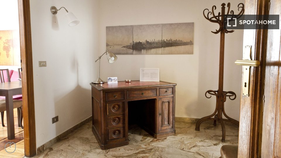 Apartment Milan, 1 bed, 63m² — photo 4