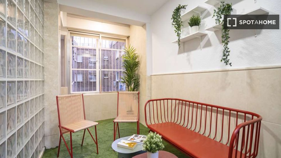 Double room Madrid, 25 beds — photo 30