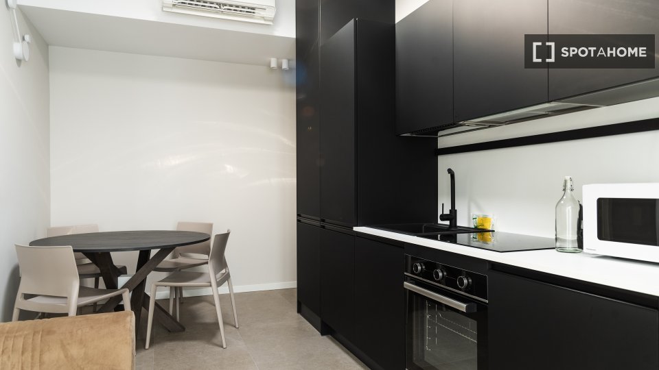 Apartment Milan, 1 bed — photo 6