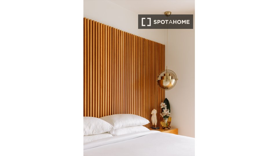Apartment Lisbon, 2 beds, 91m² — photo 9