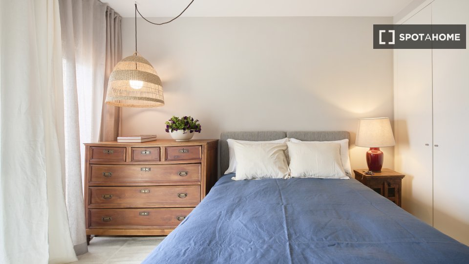 Apartment Lisbon, 2 beds, 70m² — photo 11