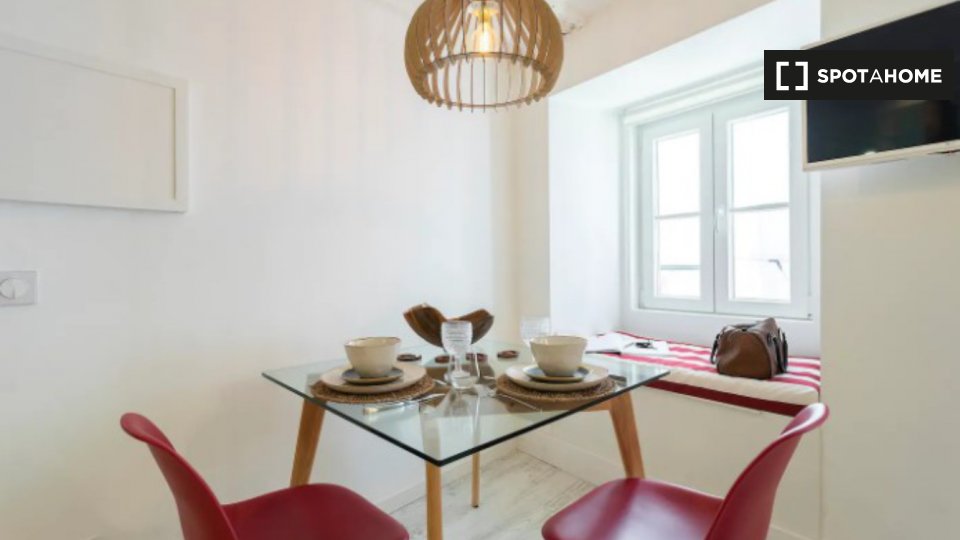 Apartment mono Lisbon, 50m² — photo 10