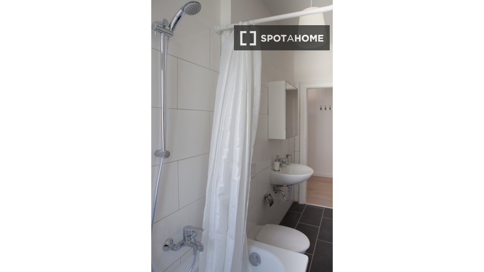 Apartment Berlin, 1 bed, 65m² — photo 16