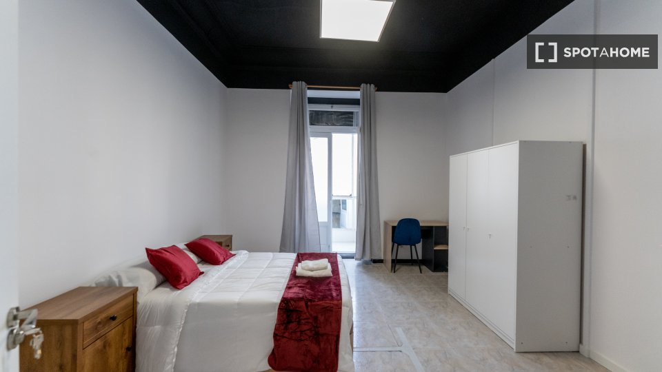 Double room Madrid, 11 beds — photo 16