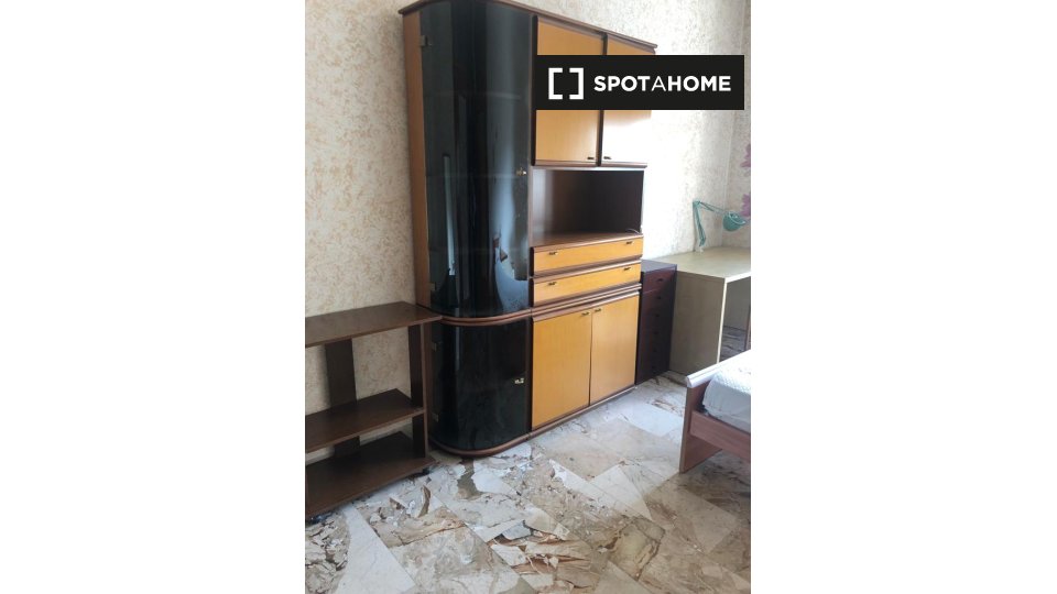 Double room Turin, 2 beds — photo 3