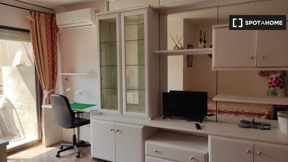 Double room Almeria, 4 beds — photo 5